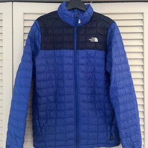 The North Face Boy’s Two-Tone Blue Thin Puffer Jacket